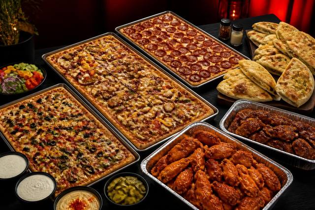 Pizza Karachi catering service